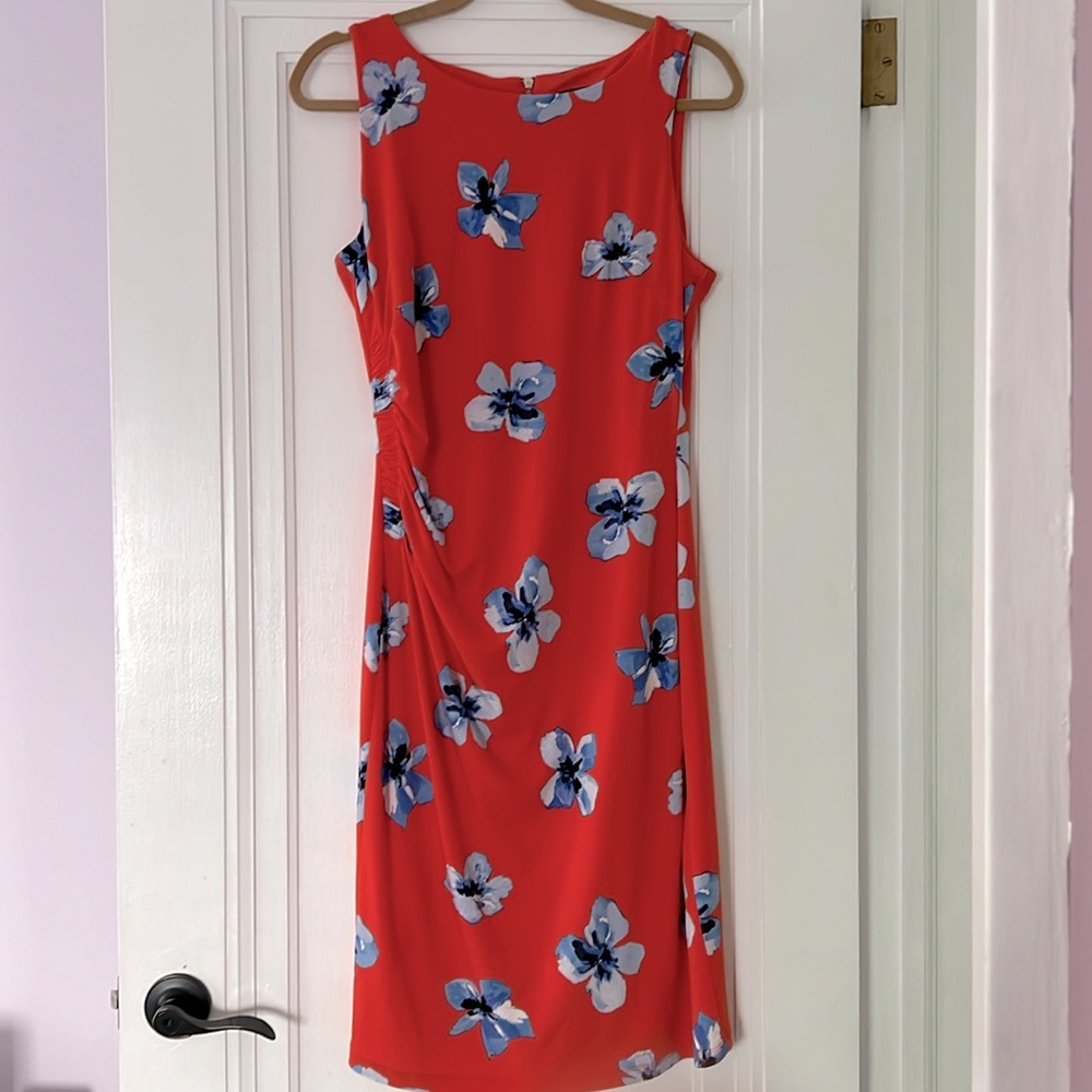 Nice dress to go out.